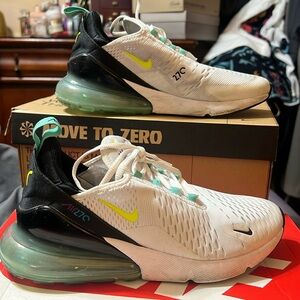 Air max Nike US 7Y (fits women’s 8)